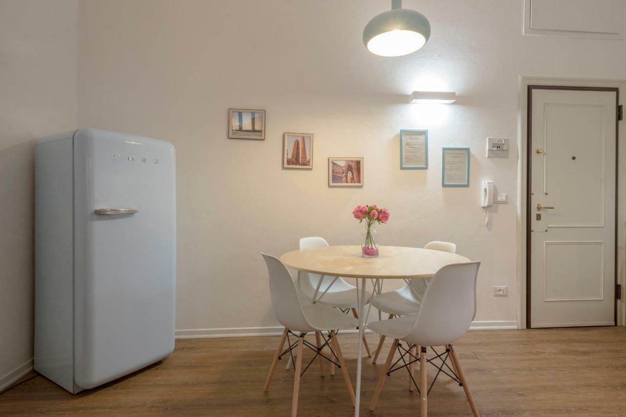New Loft In The Heart Of Bologna 2 Apartment ภายนอก รูปภาพ